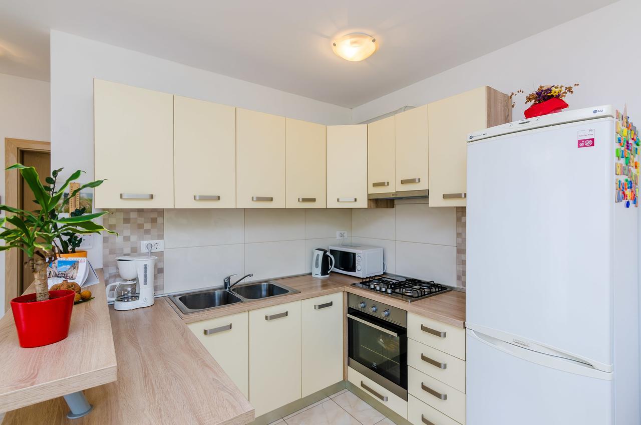Apartment Maurora Затон Экстерьер фото
