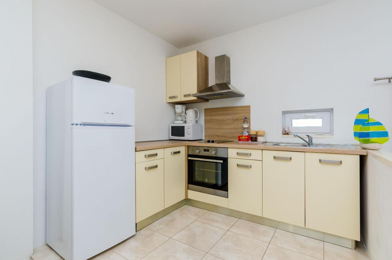 Apartment Maurora Затон Экстерьер фото