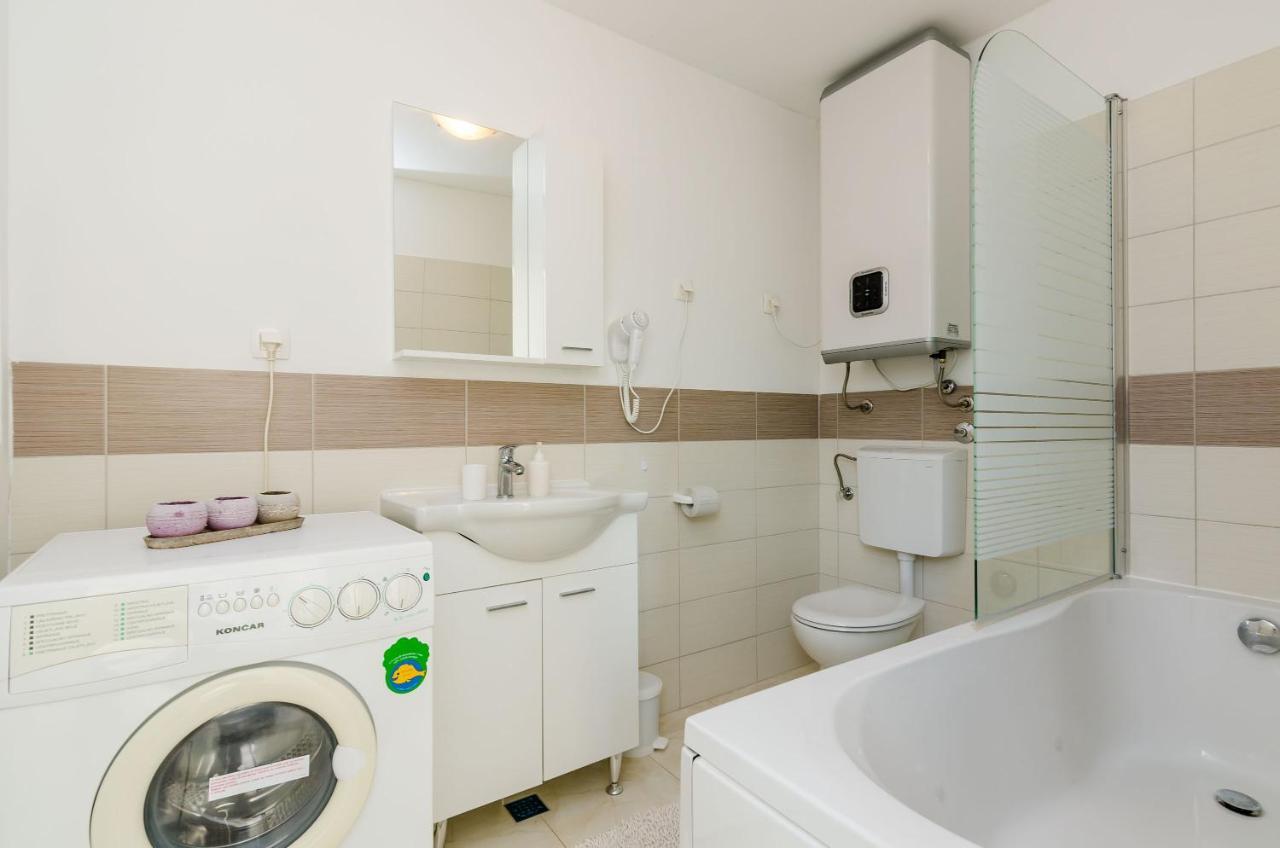 Apartment Maurora Затон Экстерьер фото